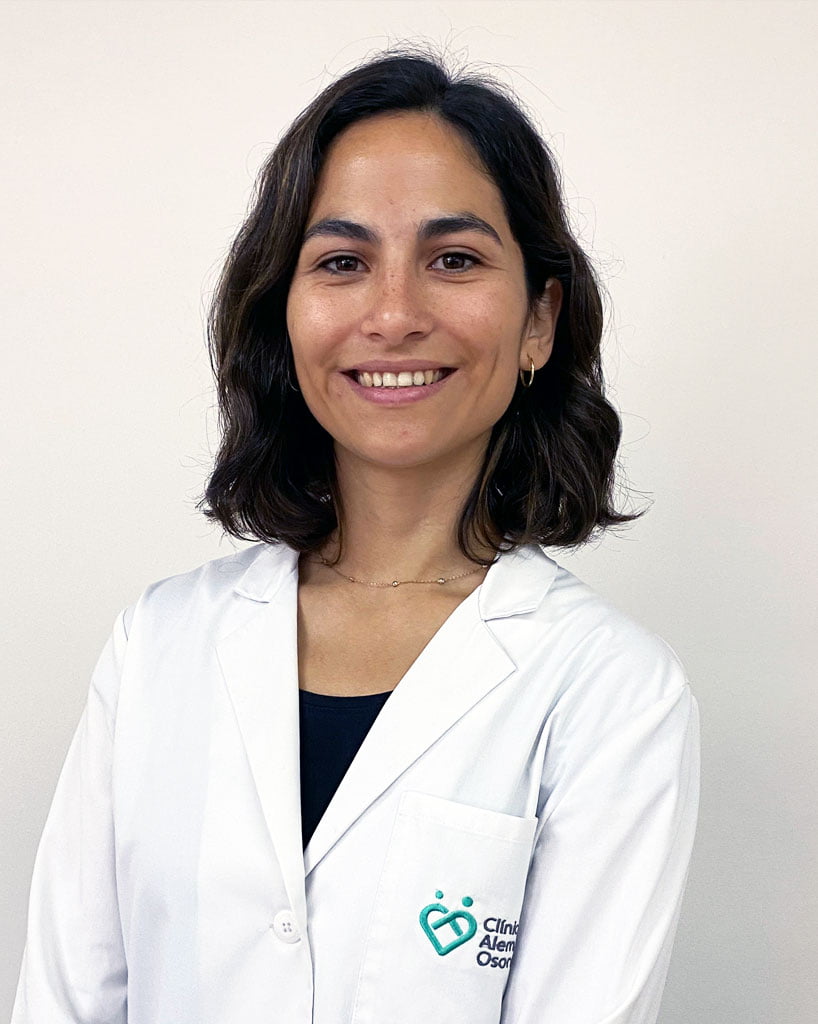 Dr. Isidora Calderón Yung