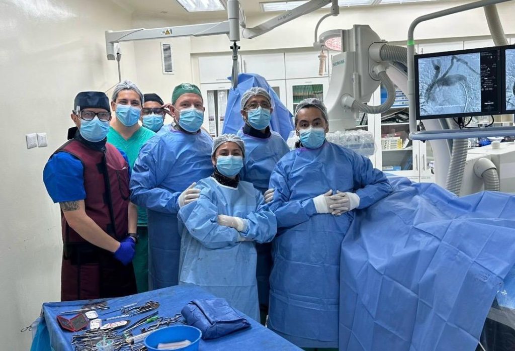 Clínica Alemana Osorno logra hito en cirugía endovascular